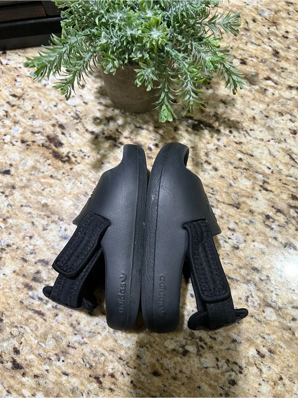 Adidas Black Toddler Trefoil Slide Sandals with Adjustable Back Strap 7K